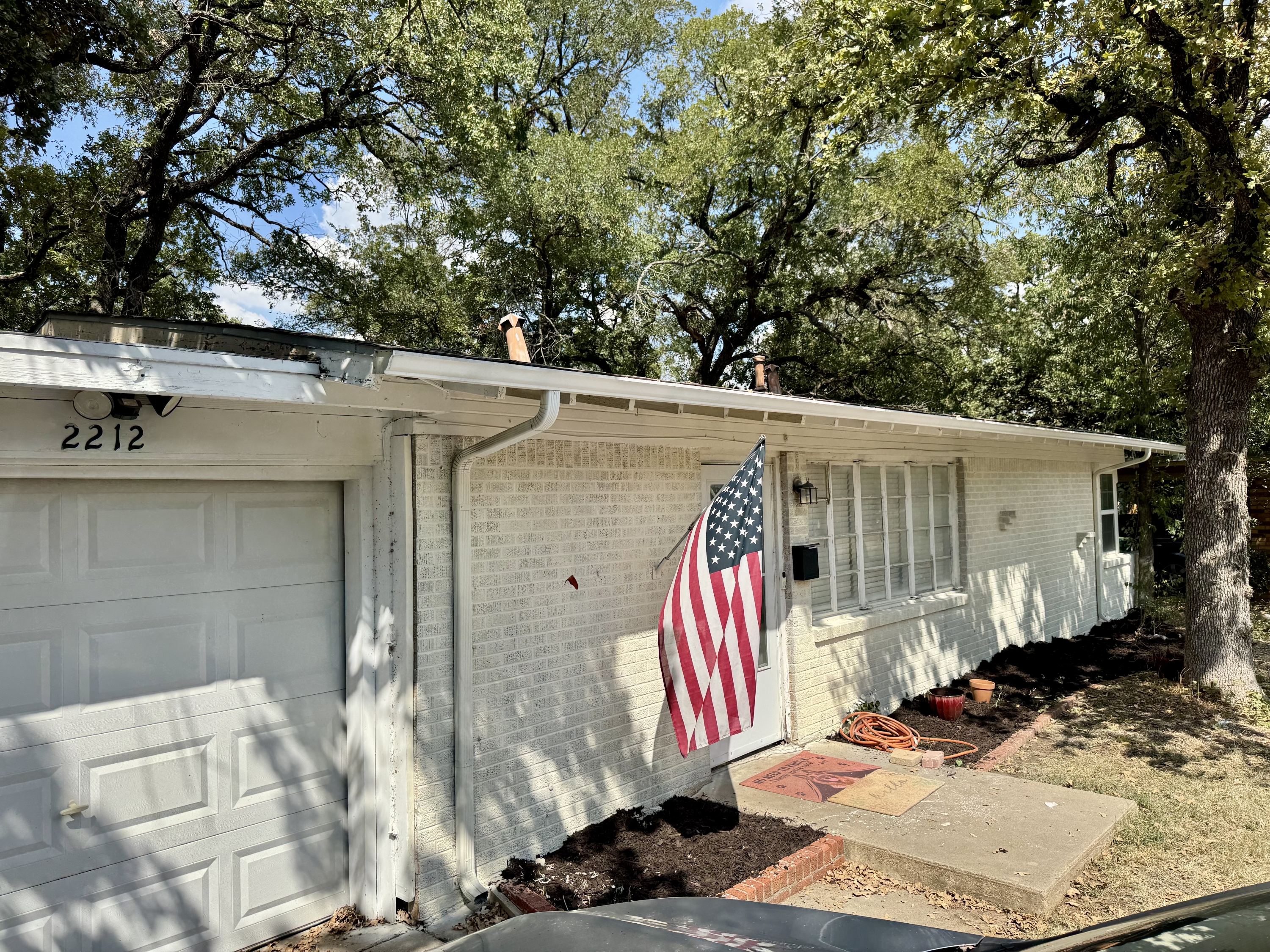 2212 Sturges Drive